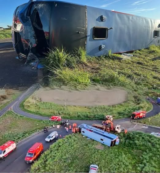 A devastating accident has claimed nine lives, including that of a cherished and beloved singer… See more.