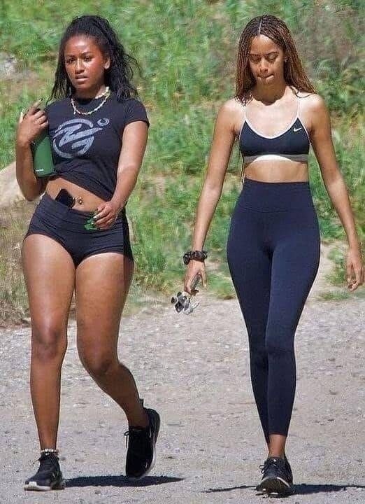 From First Daughters to Independent Paths: Malia and Sasha Obama Spotted Out in Los Angeles, Drawing Fresh Attention 👀