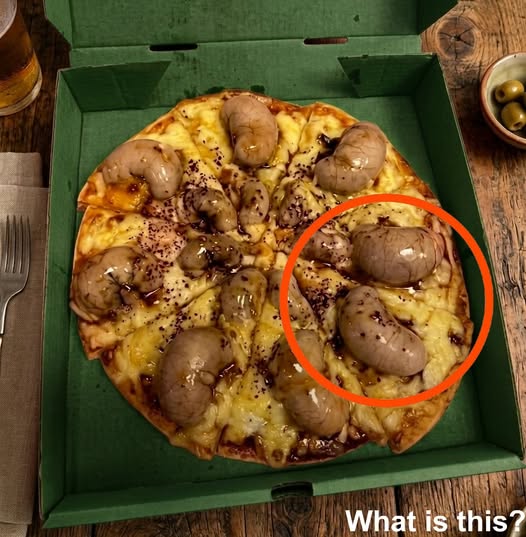 I ordered a pizza in the evening, and the delivery driver came and dropped it off at my door.