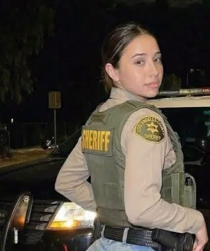 Police Officer’s Viral Moment Reveals the Human Side of Law Enforcement